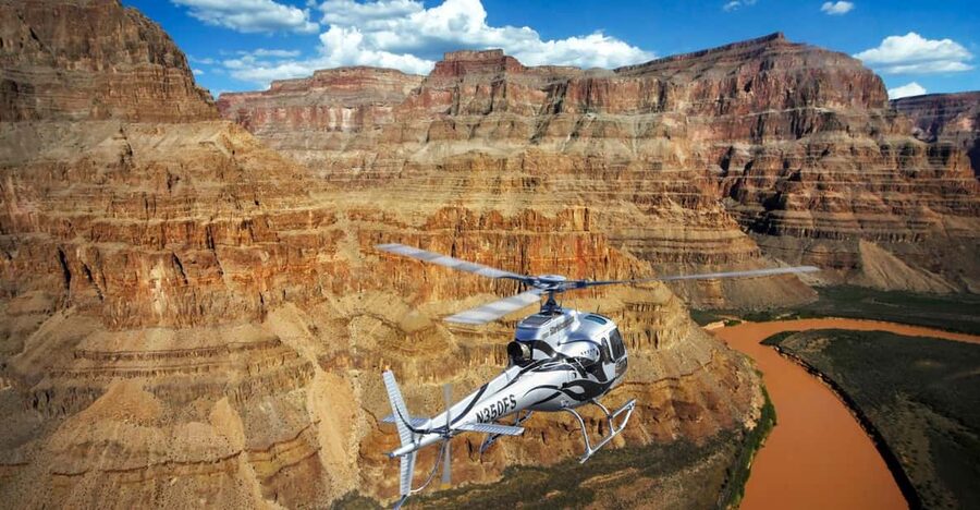 From Las Vegas: Grand Canyon West Rim Helicopter Tour - Key things that make this helicopter tour worth your attention