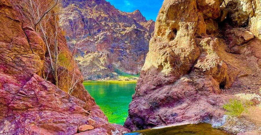 From Las Vegas: Hoover Dam Kayak Trip with 6 Hot Springs - Key things that make this trip worth your day