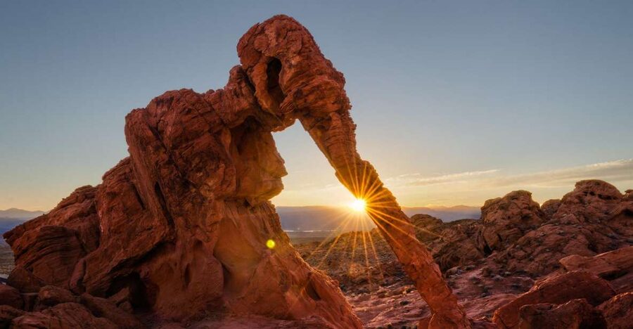 From Las Vegas: Valley of Fire State Park Tour - Geology lesson in plain English, with rocks as your classroom