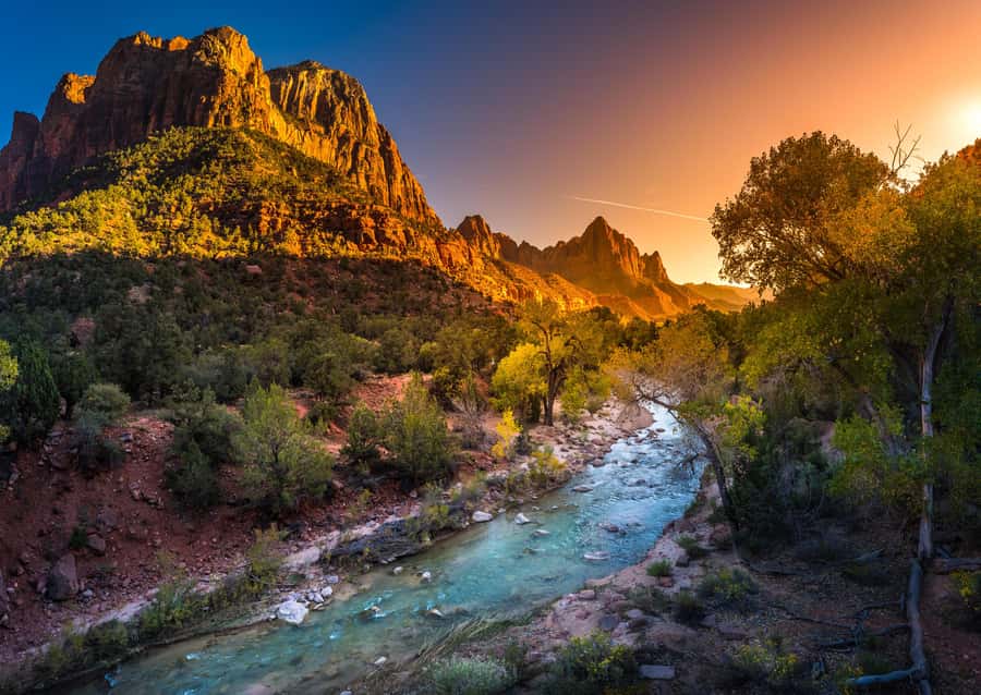 From Las Vegas: Zion National Park Day Trip - Riverside Walk hike: your best mix of shade, river, and views