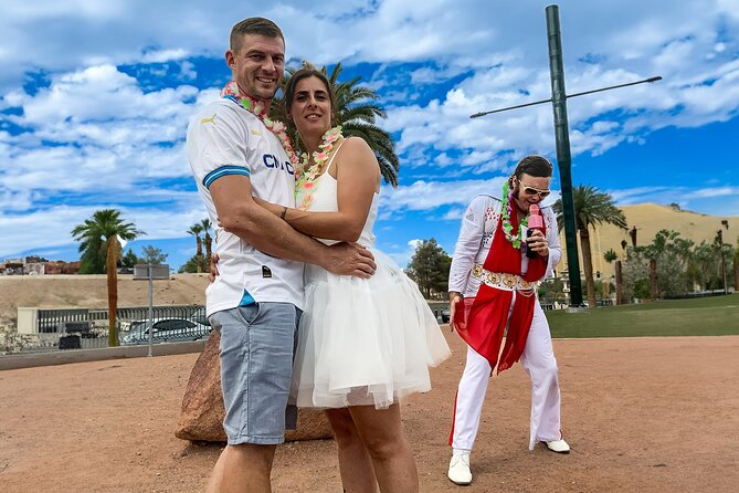 Get Married: Elvis Wedding + Las Vegas Sign + Photography - Price and value: why $299 can make sense in Vegas