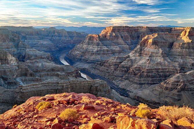 Grand Canyon Full Day Private Tour & Hike - Picnic lunch: the part that keeps the day from feeling like a chore