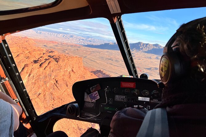 Grand Canyon Helicopter Flight with Sunset Valley of Fire Landing - Helicopter size, seating, and the 250 lb rule (read this before booking)