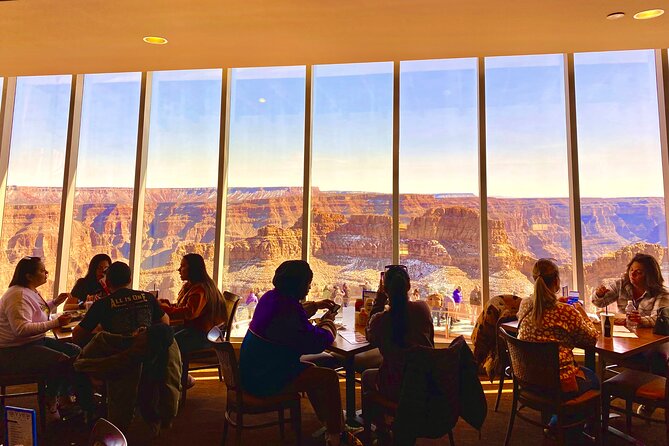 Grand Canyon + Hoover Dam View + WiFi (Skywalk/lunch options) - Hoover Dam Photo Stop: Great Views, Tight Timing