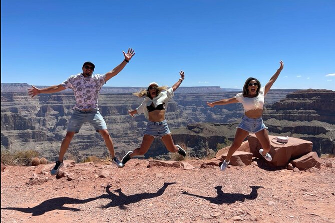 Grand Canyon Tour with Hoover Dam and Joshua Tree - Lunch, comfort, and what to pack for a rugged day