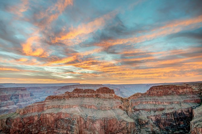 Grand Canyon West: All Access Ticket - Hualapai Point: zipline rules, ranch exhibits, and arcade time