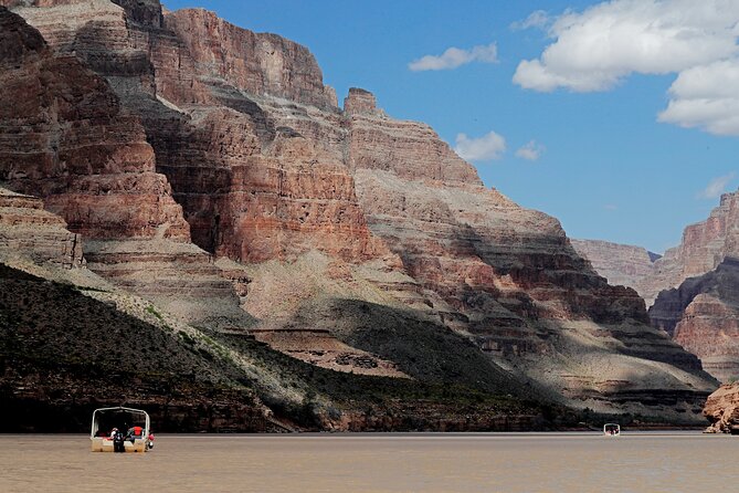 Grand Canyon West Helicopter Tour with VIP Skywalk and Boat Ride - Pick-up timing and how to avoid the “morning panic”