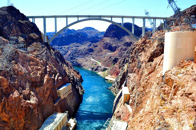 Grand Canyon West plus Hoover Dam VIP Day Tour from Las Vegas - Food, water, and pacing: what a “long day” actually feels like
