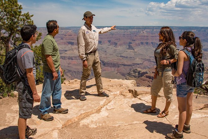 Grand Entrance Grand Canyon Jeep Tour - How Big Views Get Explained: Photo Stops and Canyon Layer Talk