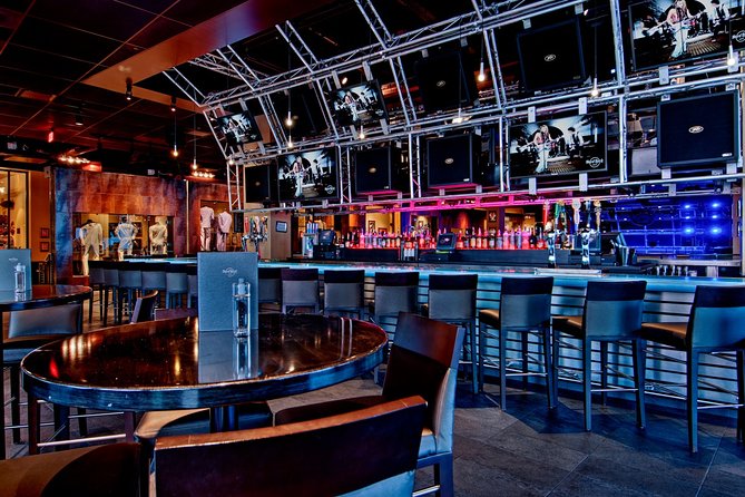 Hard Rock Cafe Las Vegas - Classic Smashed Burger is the headline for a reason