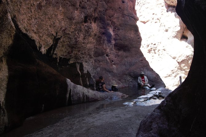 Hiking Adventure in White Rock Canyon and Desert Hot Springs - Price and logistics: is $185 worth it?