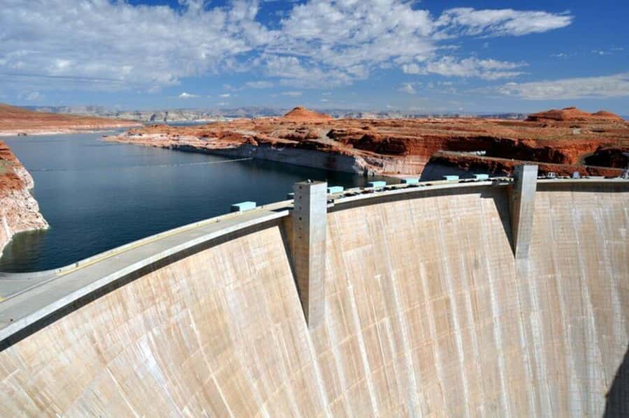 Hoover Dam and Red Rock Canyon Combo Tour - The simple idea: canyon views plus engineering, in one day
