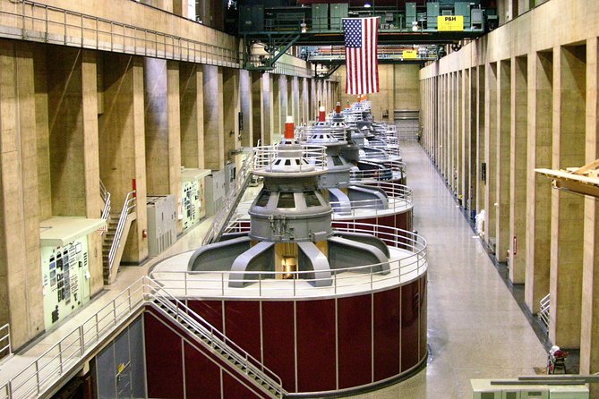 Hoover Dam Comedy Tour with Lunch and Comedy Club Tickets - Boulder City and the return lunch: where the day slows just right