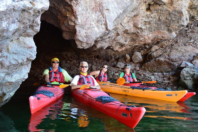 Hoover Dam & Hot Springs Kayak Tour with Lunch & Expert Guide - Guides: the dam story, the river reading, and the human touch