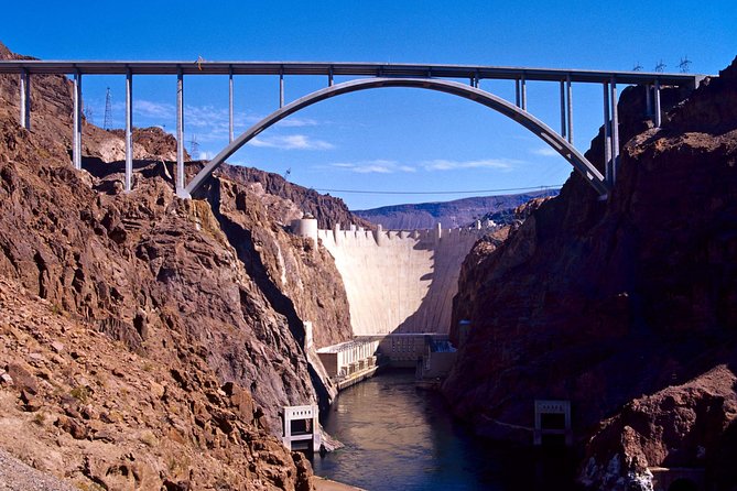 Hoover Dam Tour from Las Vegas with Hot Breakfast - From Las Vegas Hotel to Hoover Dam: How the Day Flows