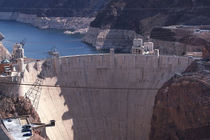 Hoover Dam Walk & Emerald Cave Kayak Combo with Lunch - Emerald Cave stop: short, scenic, and built for photos