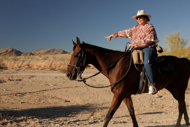 Horseback Riding with Breakfast in Las Vegas - Wildlife spotting without losing your balance