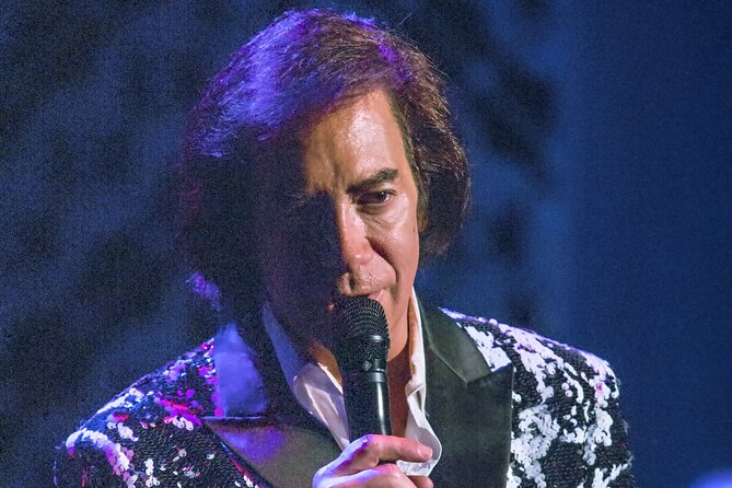 King of Diamonds: The Neil Diamond Tribute Show in Las Vegas - The setlist experience: hits plus song history, in a single evening