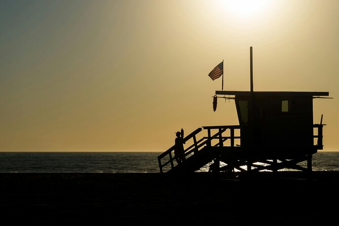L.End to end: Your unforgettable day in California - TCL Chinese Theatre and Hollywood Boulevard: Icons, Footprints, and a Fast Walk with Meaning