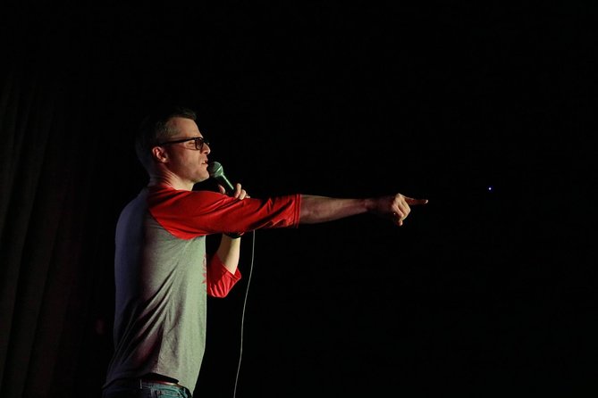 LA Comedy Club at The STRAT Hotel and Casino - Who This Is Best For (And When It Might Not Be Your Style)