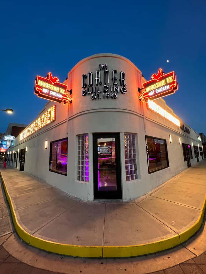 Las Vegas: 18b Arts District Walking Adventure - Key highlights worth circling