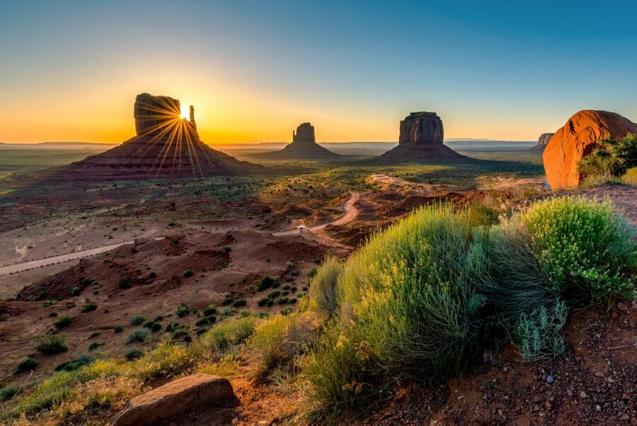 Las Vegas: 3-Day Guided Tour of 7 Southwest Parks with Hotel - Who should book this Las Vegas-to-Grand Circle tour