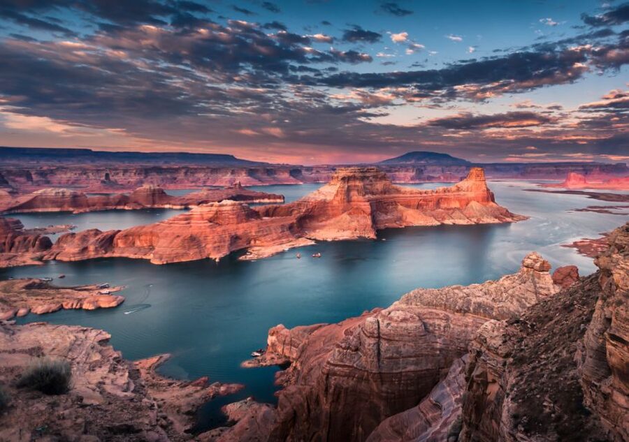 Las Vegas: Antelope Canyon and Horseshoe Bend Airplane Tour - The sightseeing airplane: the fast route to Hoover Dam and Lake Powell