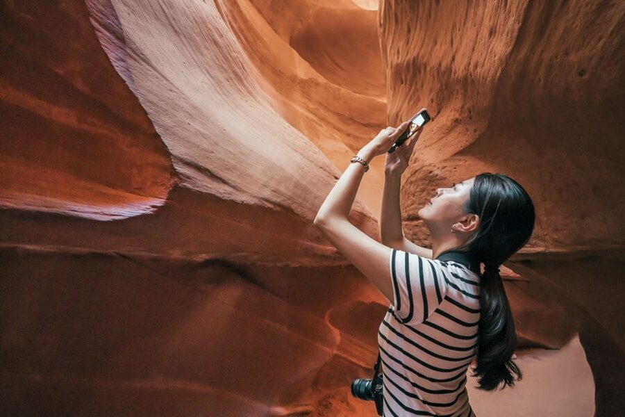 Las Vegas: Antelope Canyon & Horseshoe Bend Tour with Pickup - The Horseshoe Bend walk: plan for the 1 km trek