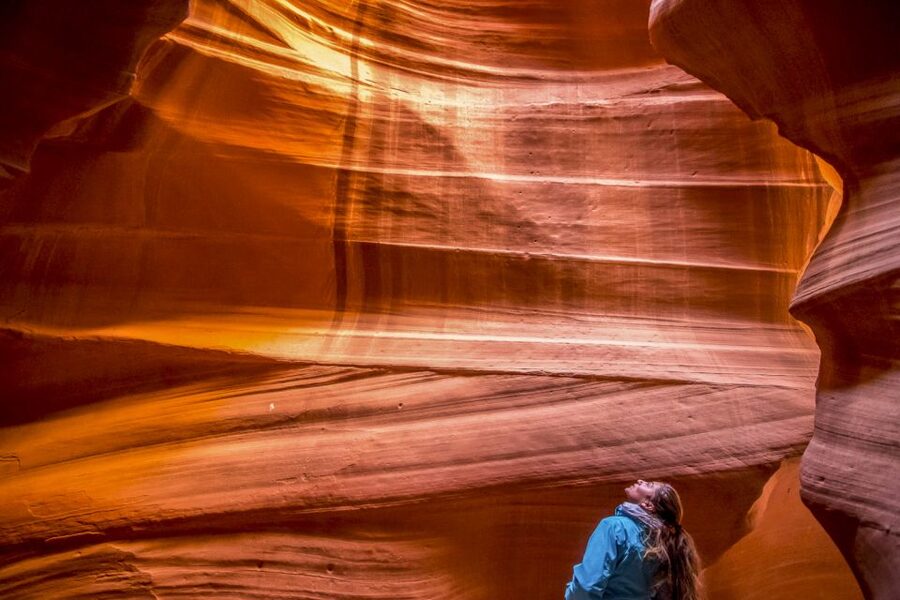 Las Vegas: Antelope Canyon & Horseshoe Bend with Lunch, WiFi - Horseshoe Bend Overlook: the 1.5-mile hike you should plan for