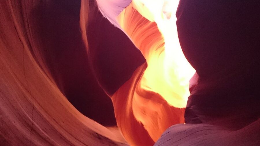 Las Vegas: Antelope, Monument Valley, & Horseshoe 3-Day Tour - Day 2: Monument Valley’s scale, plus a jeep tour with a Navajo guide