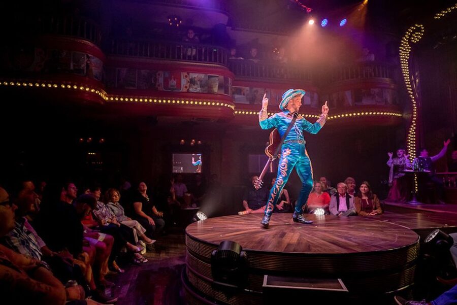 Las Vegas: Atomic Saloon Show at The Venetian - Seats, Strobe Lights, and Smoke: Small Choices That Matter