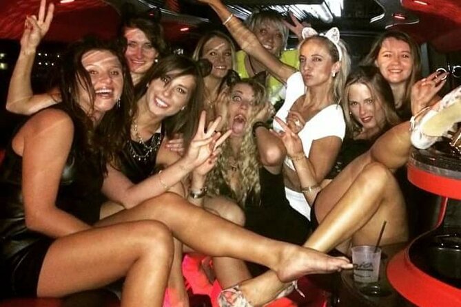 Las Vegas Bar Crawl by Party Bus with Free Drinks - The Big Idea: Bar Crawl Logistics Made Easy for Vegas