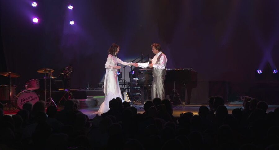 Las Vegas: Carpenters Legacy Show at Planet Hollywood Resort - Singers, stage manner, and why the show feels authentic