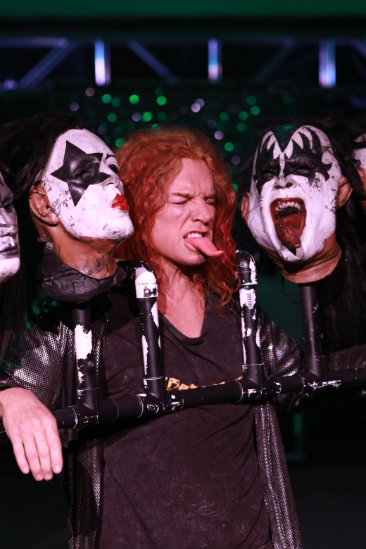 Las Vegas: Carrot Top at Luxor Hotel & Casino - Making this work with your Vegas time and budget