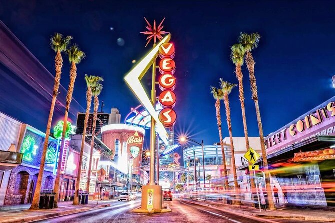 Las Vegas City Tour with Hotel Pick Up - Venetian Resort: a Venice-style first hit with real photo appeal