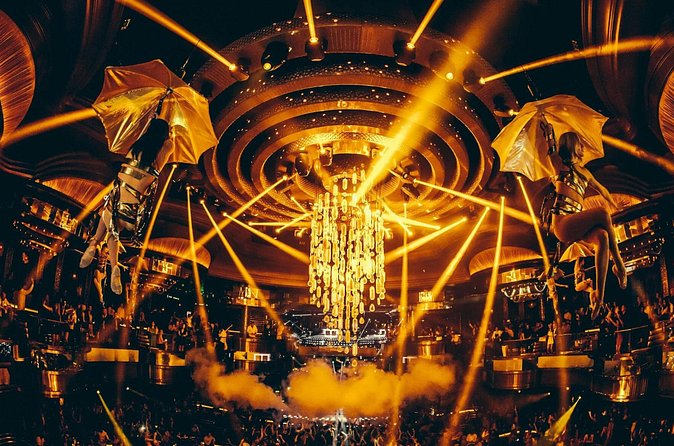 Las Vegas Club Crawl with Party Bus and Free Drinks - Drinks Aren’t Included: How to Avoid the Usual Vegas Sticker Shock