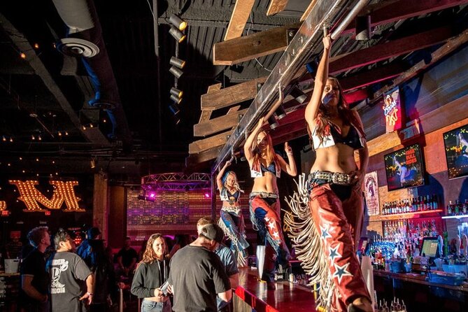 Las Vegas Country Bar Crawl by Party Bus w/ Free Drinks - Key highlights worth knowing