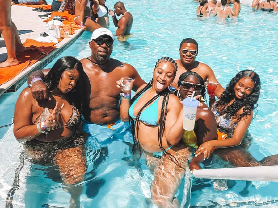 Las Vegas: Famous Pool Party Tour with Party Bus & Drinks - What’s Included vs. What You Pay For (So You Don’t Get Surprised)