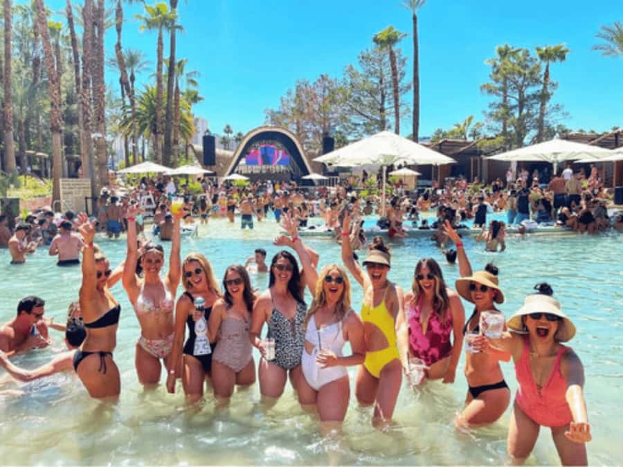 Las Vegas: Famous Pool Party Tour with Party Bus & Drinks - Should You Book This Las Vegas Pool Party Tour?