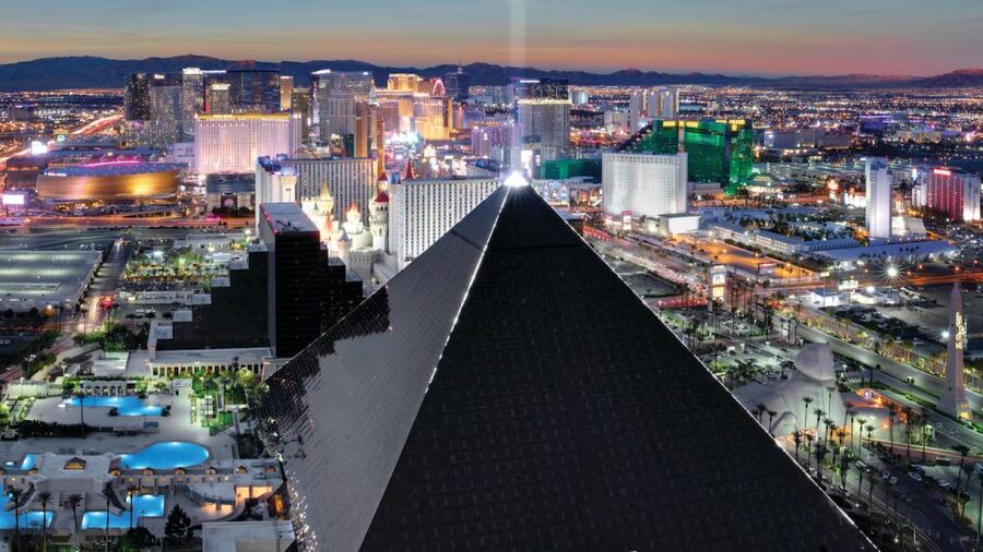 Las Vegas: Fantasy Burlesque Show at Luxor Hotel & Casino - Key Practical Details Before You Go