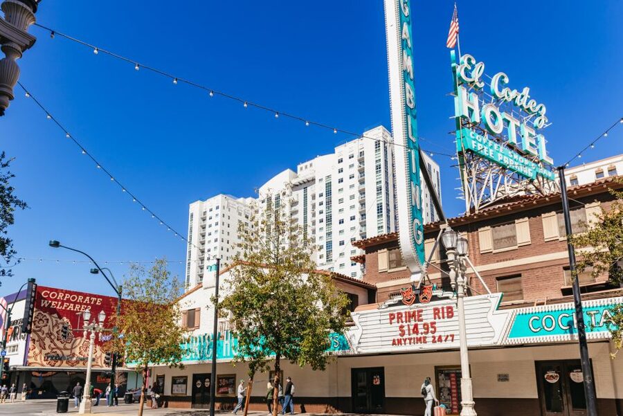 Las Vegas: Fremont Street Walking Tour - Optional add-on: Gold and Silver Pawn Shop in a quick extra loop