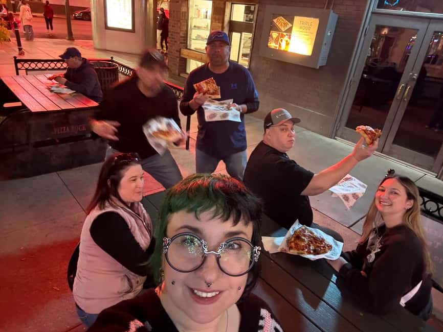 Las Vegas: Fremont Street Walking Tour - Starting at the Plaza: getting your bearings fast