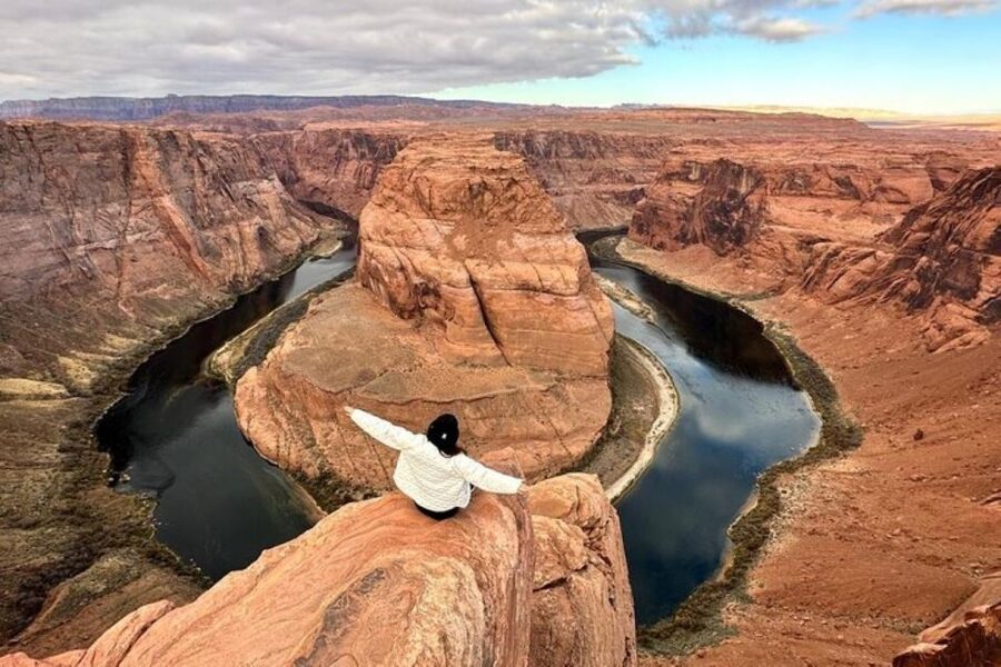 Las Vegas: Grand Canyon, Antelope, Horseshoe, Lake Powell - Antelope Canyon: pick your version, then be ready to climb