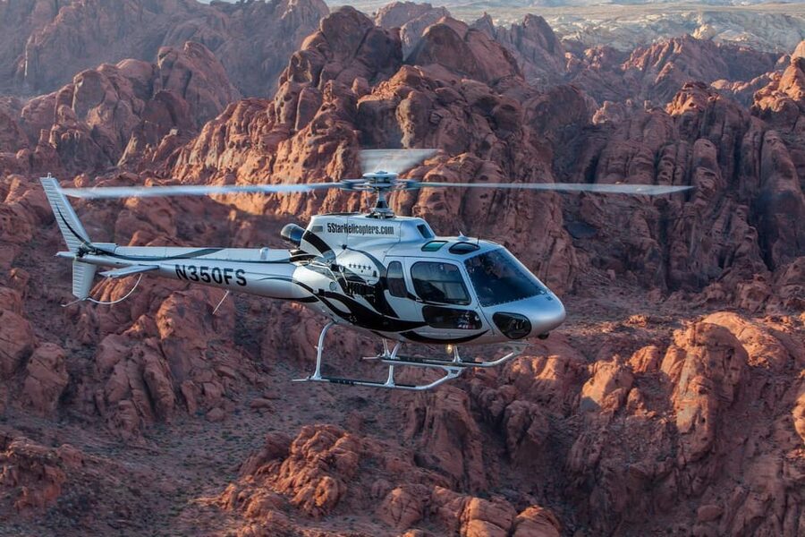 Las Vegas: Grand Canyon Heli Tour and Valley of Fire Landing - VIP Check-In Close to the Strip (And Why It Matters)