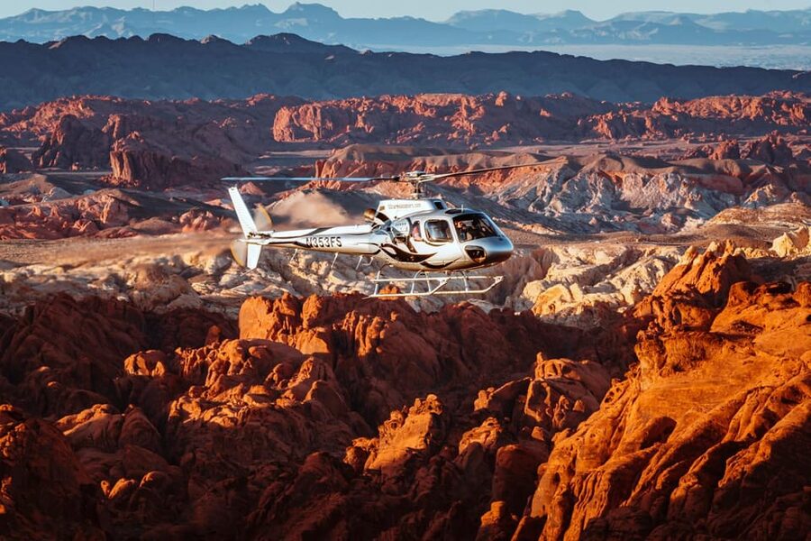 Las Vegas: Grand Canyon Heli Tour and Valley of Fire Landing - Hoover Dam, Lake Mead, and Fortification Hill on the Way In
