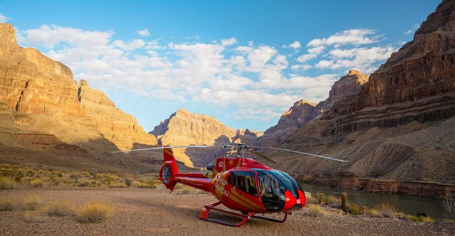Las Vegas: Grand Canyon Helicopter Landing Tour - Grand Canyon West Landing: 3,500 Feet Down by the Colorado River