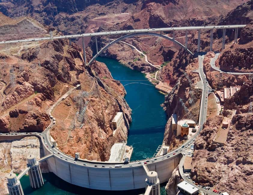 Las Vegas: Grand Canyon Helicopter Western Ranch Adventure - From Your Strip Hotel to the Mojave: Fast Start, Big Air Time