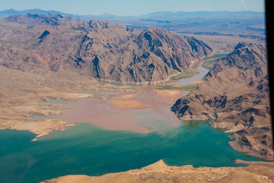 Las Vegas: Grand Canyon in Spanish with Skywalk and Lunch - Guano Point: almost 360 degrees of canyon drama