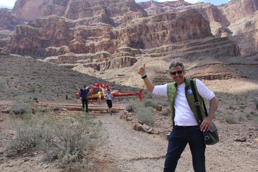 Las Vegas: Grand Canyon in Spanish with Skywalk and Lunch - Price and value: what $213 buys you on this route