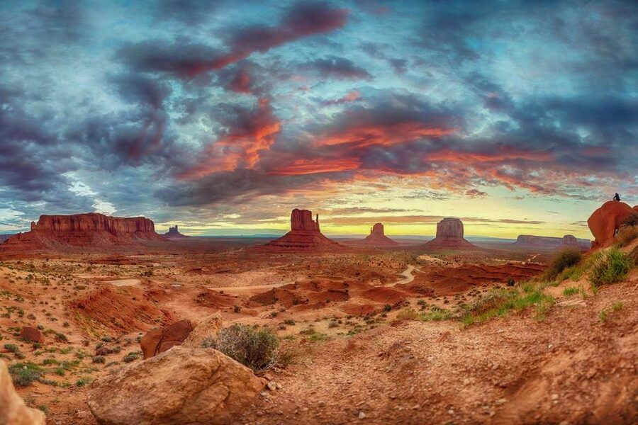 Las Vegas: Grand Canyon, Monument Valley & Zion 3-Day Tour - Monument Valley by Navajo-led 4x4 Jeep: the most memorable kind of western scenery